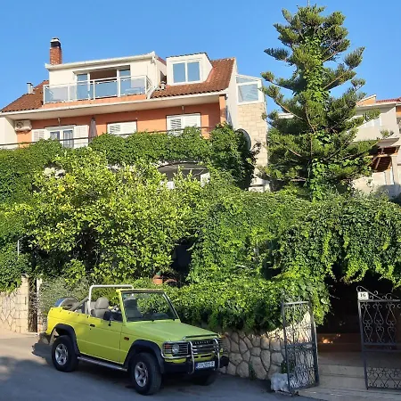 Tania Apartmán